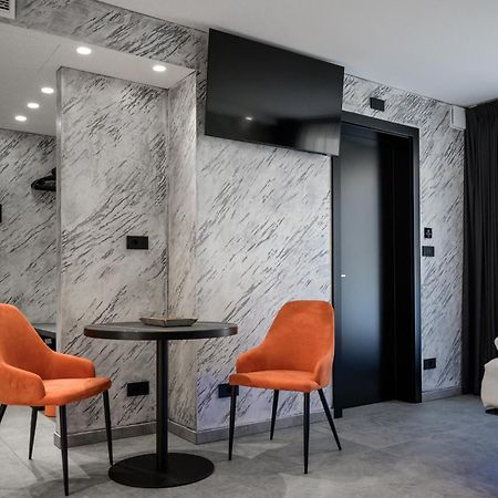 Adv Home - Exclusive Rooms Bozen Buitenkant foto