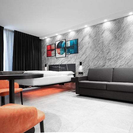 Adv Home - Exclusive Rooms Bozen Buitenkant foto